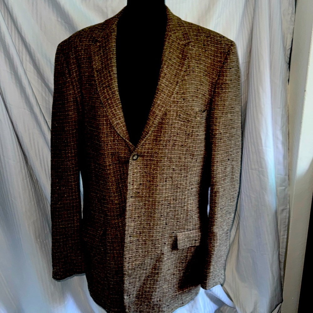 Vintage brown Harris tweed sports jacket
